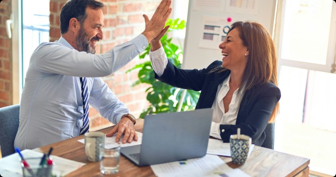 corporate uniform supplier